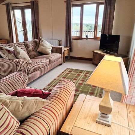 KeltyLomond 5 With Private Hot Tub - Fife - Loch Leven - Lomond Hills - Pet Friendly别墅 外观 照片