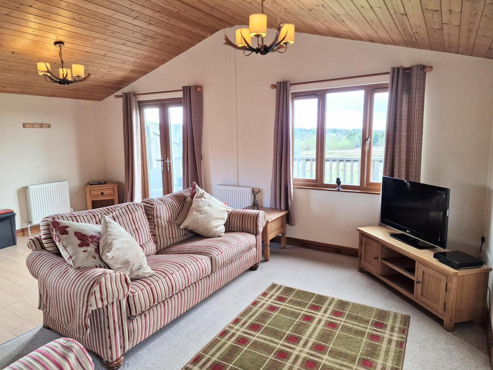 KeltyLomond 5 With Private Hot Tub - Fife - Loch Leven - Lomond Hills - Pet Friendly别墅 外观 照片